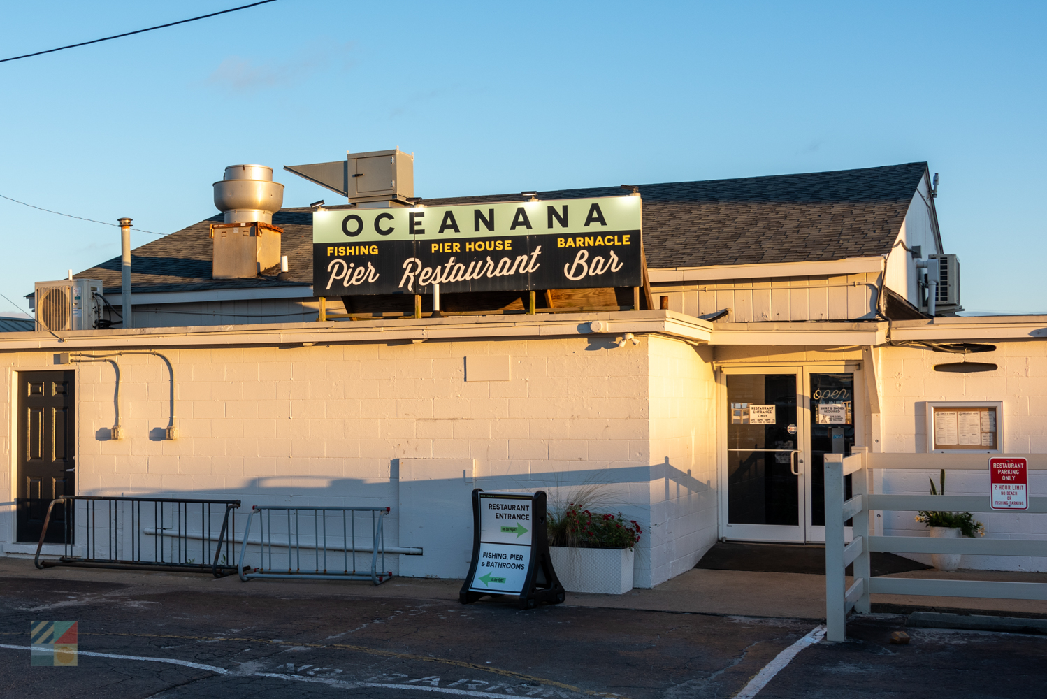 Oceanana Pier