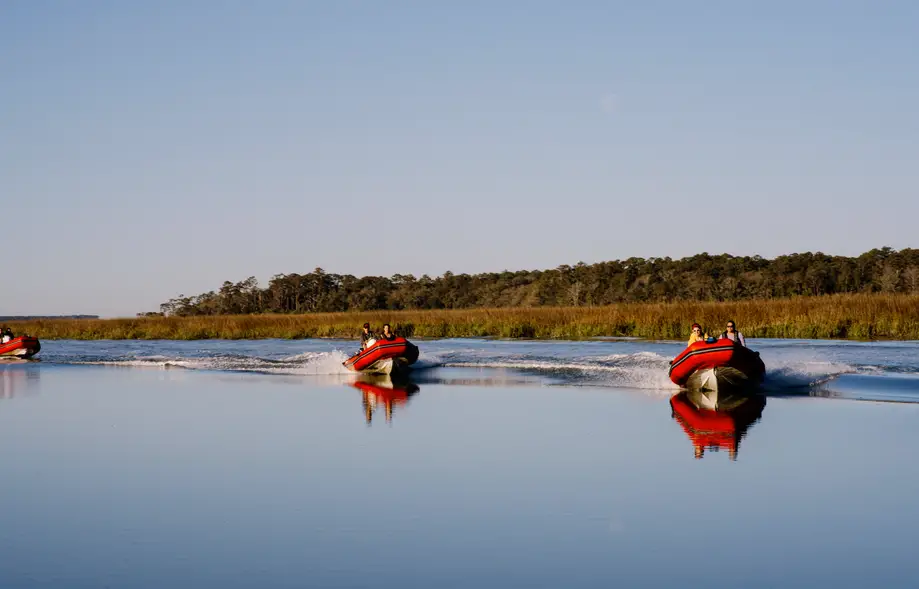 Mini Boat Disappearing Island Tour